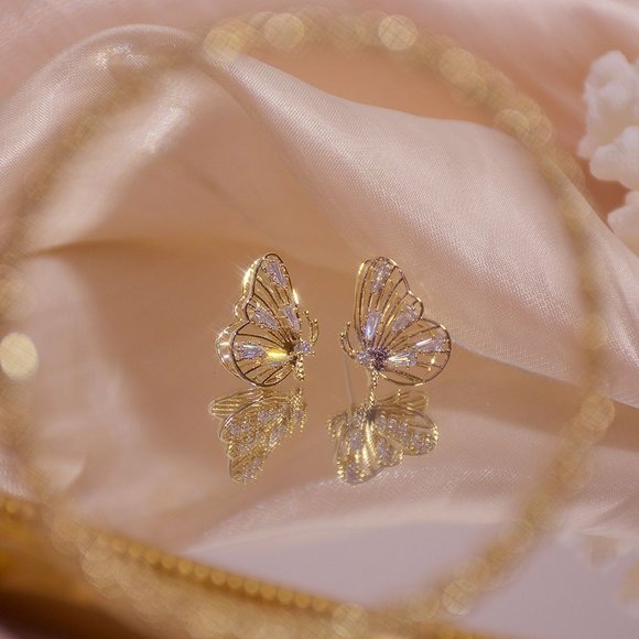 NEW 14K Gold Plated Diamond Butterfly Earrings - Picture 9 of 13